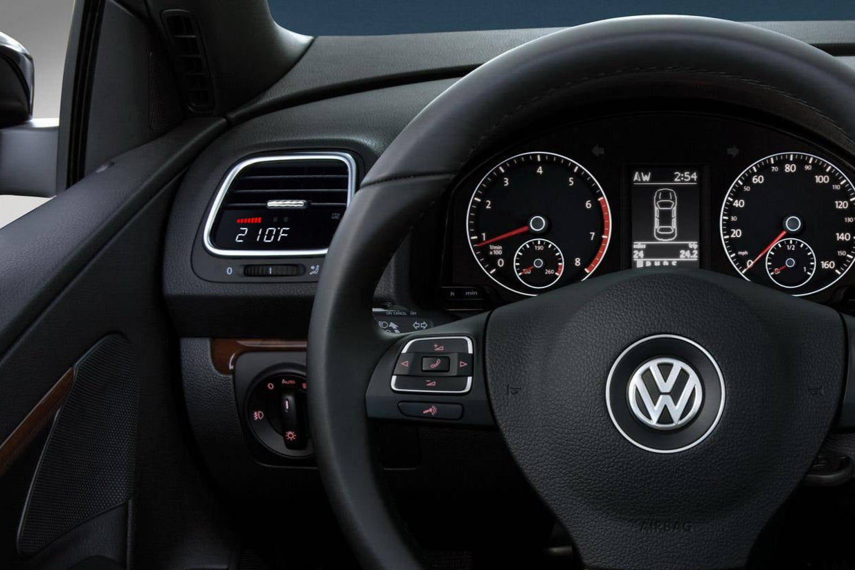 P3 Gauge - VW Scirocco / EOS - Red / White