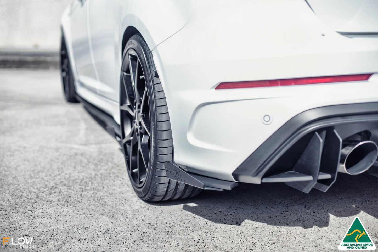 Flow Designs MK3 Focus RS Rear Spats (Pair)