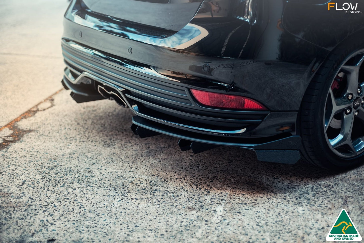 Flow Designs MK3.5 Focus ST (Facelift) Rear Diffuser Set