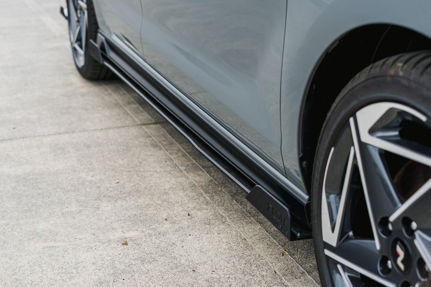 Flow Designs i30N-Line Hatch PDe.V6 FL 2024+ Side Skirt Splitter Winglets (Pair)