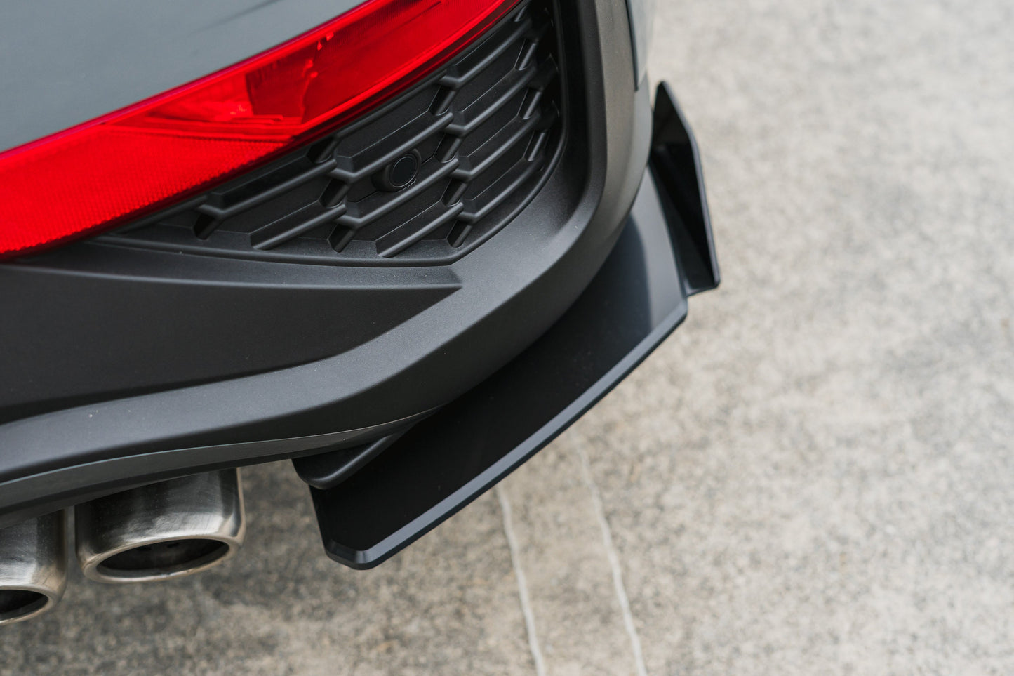 Flow Designs DEMO STOCK - i30N-Line Hatch PDe.V6 FL 2024+ Rear Spats (Pair) - GLOSS BLACK