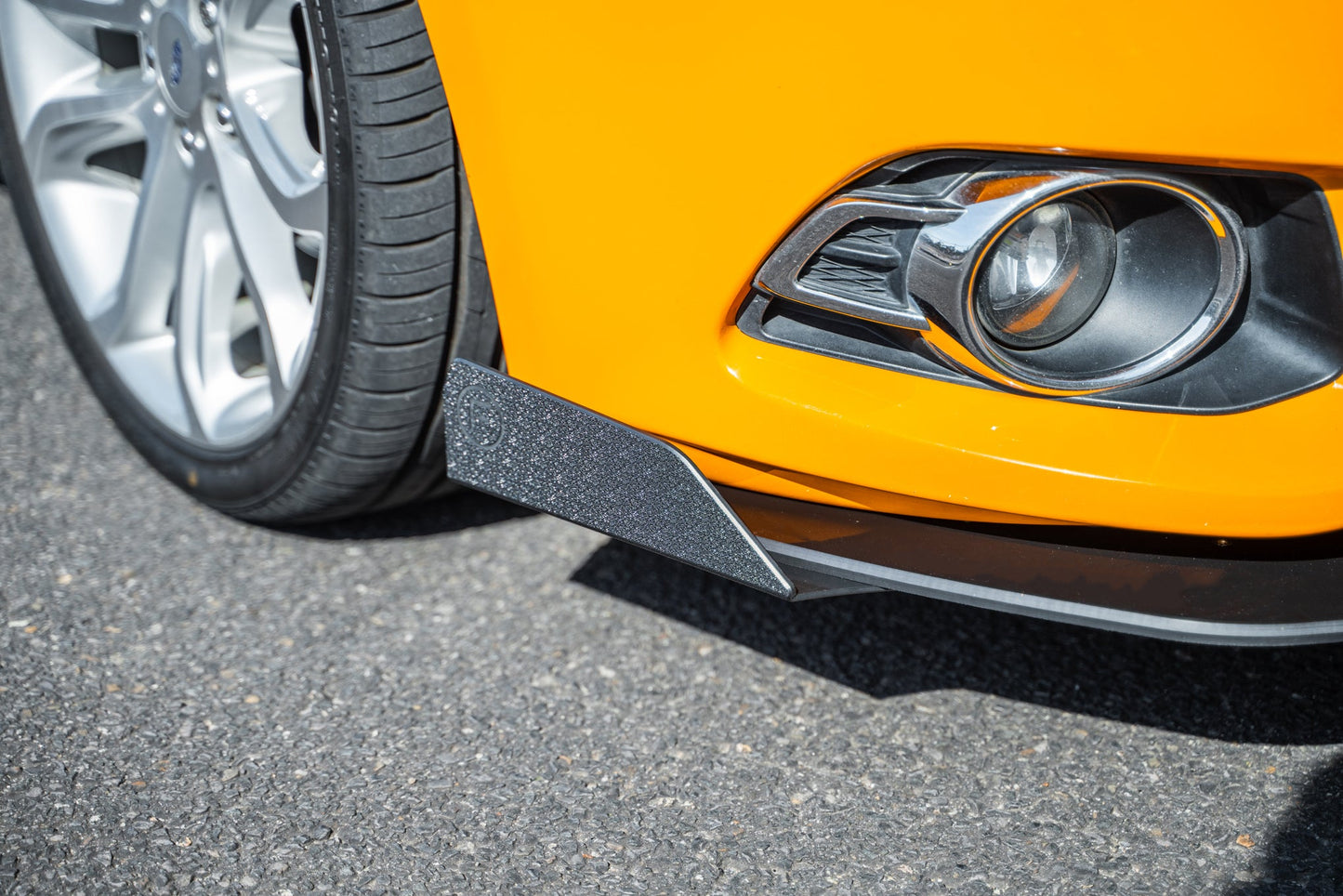 Flow Designs Ford Falcon FG MK2 Front Lip Splitter