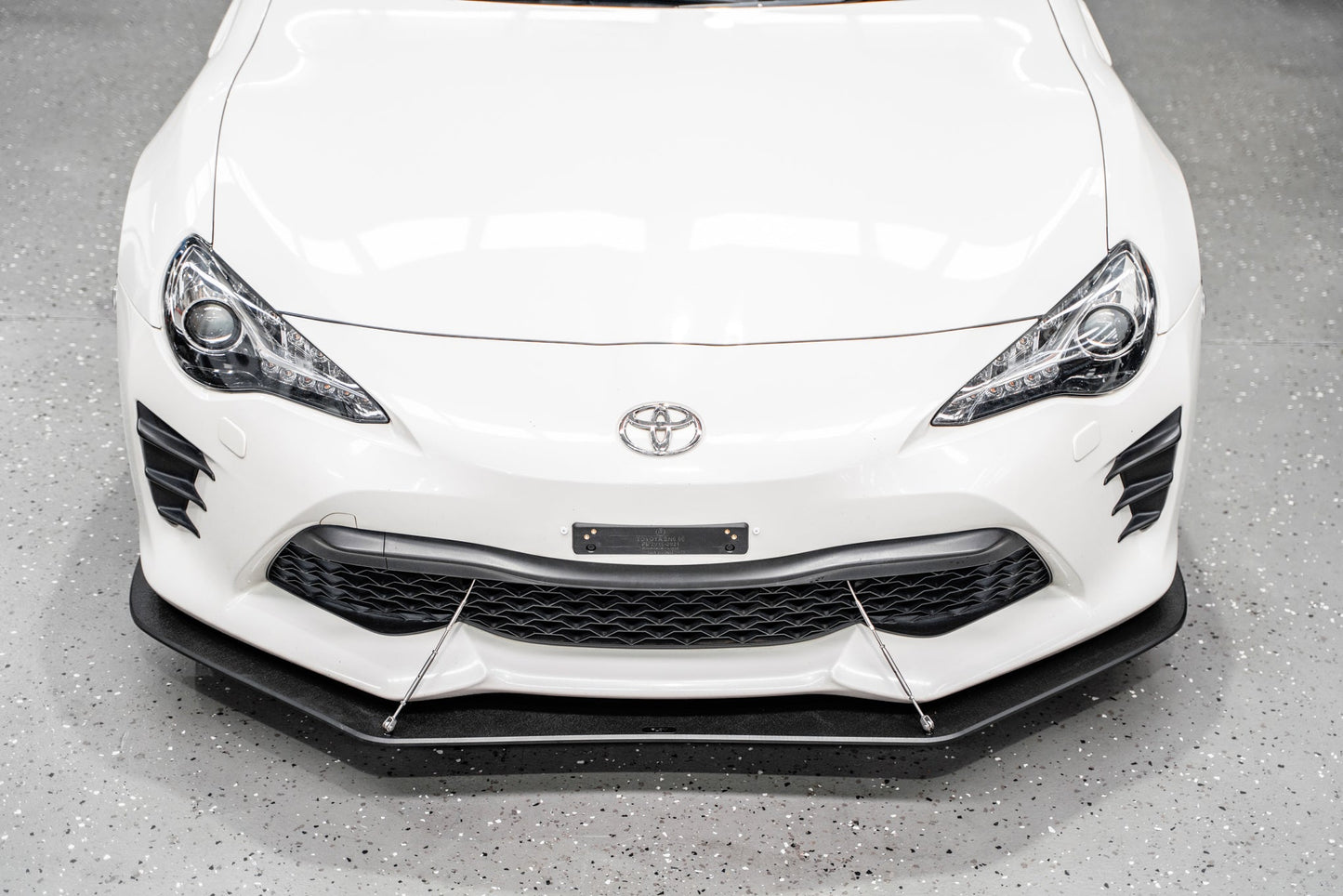 Flow Designs Toyota 86 (Facelift) Front Lip Splitter V2 (With Support Rods)