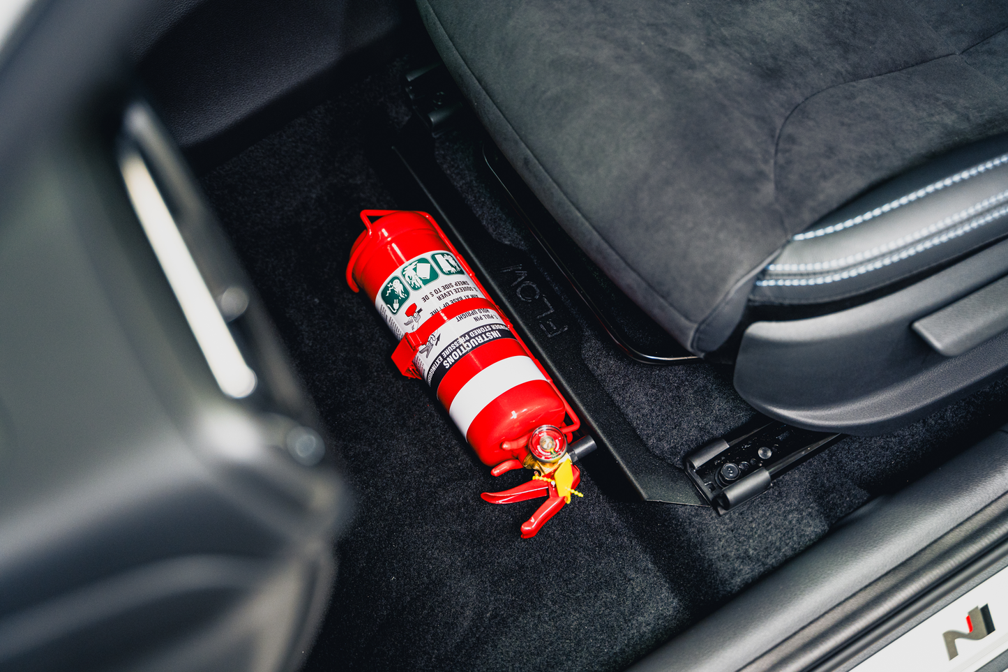 Flow Designs Hyundai/Kia Fire Extinguisher Bracket/Mount