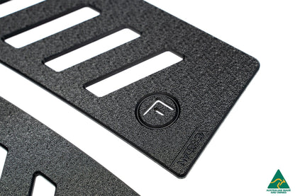 Flow Designs VE Commodore Sedan Rear Window Vents (Pair)