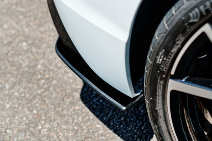 Flow Designs EX-DISPLAY - MK8 Golf R Rear Spats (Pair) - GLOSS BLACK