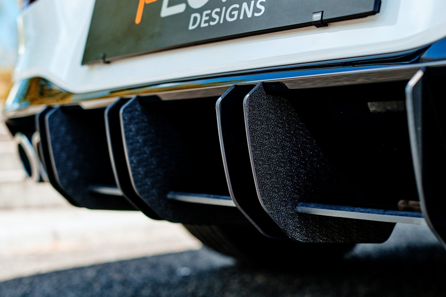 Flow Designs MK8 Golf R Flow-Lock Rear Diffuser