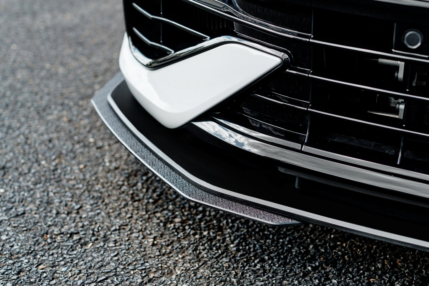 Flow Designs MK8 Golf R Chassis Mounted Front Lip Splitter