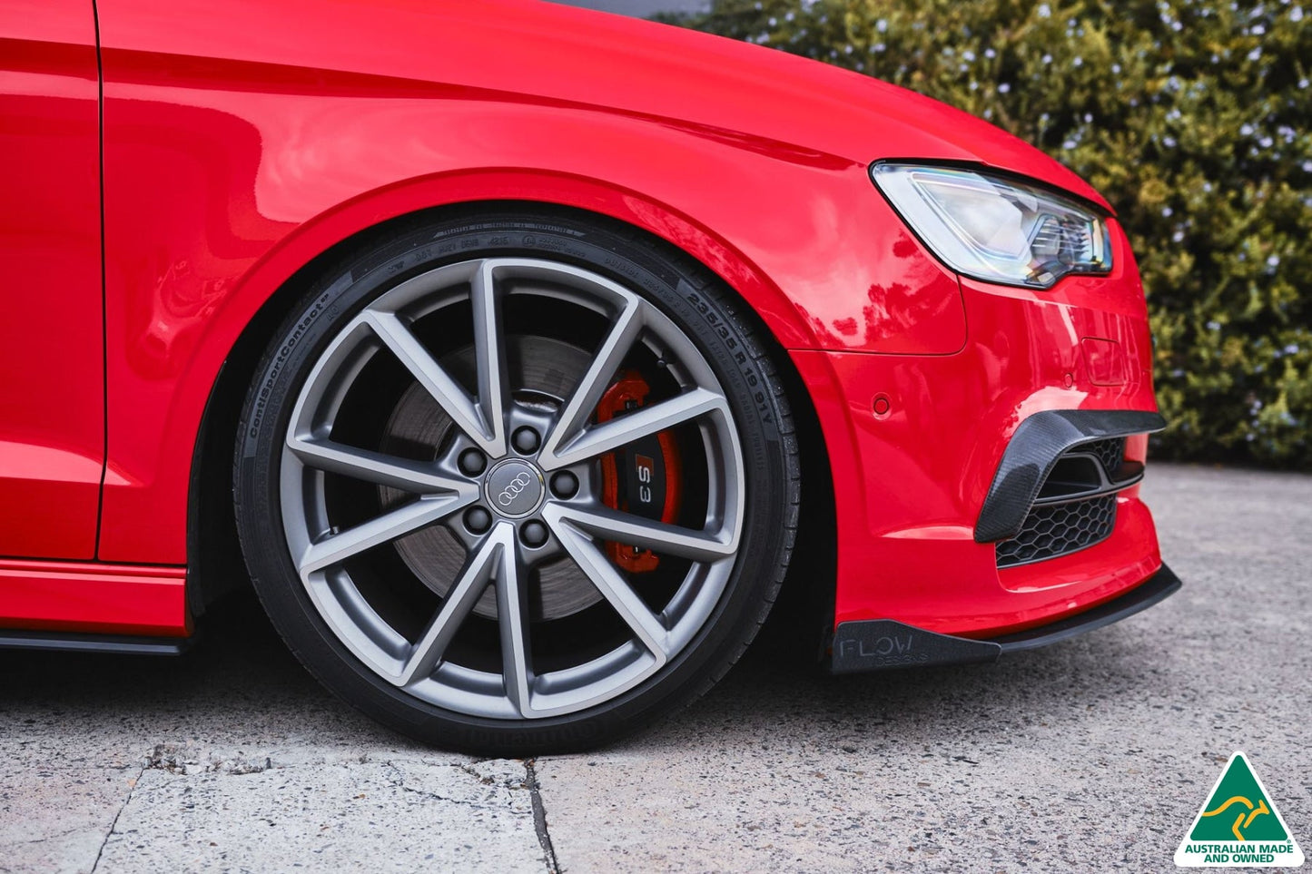 Flow Designs S3 8V Sedan Pre-Facelift Front Lip Splitter V3 & Mounting Brace