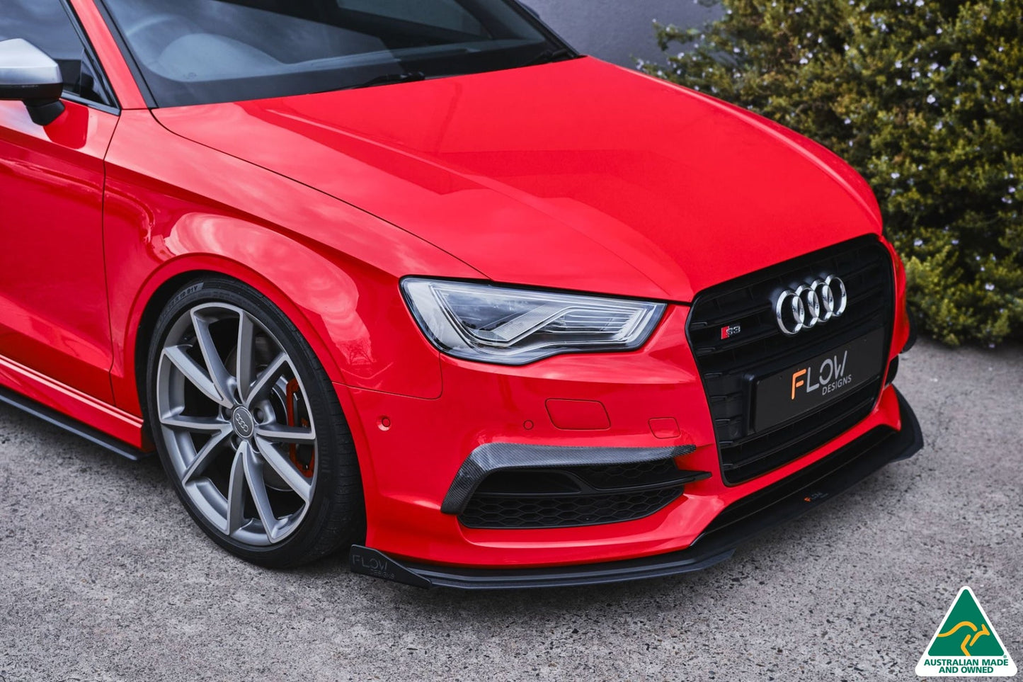 Flow Designs S3 8V Sedan Pre-Facelift Front Lip Splitter V3 & Mounting Brace