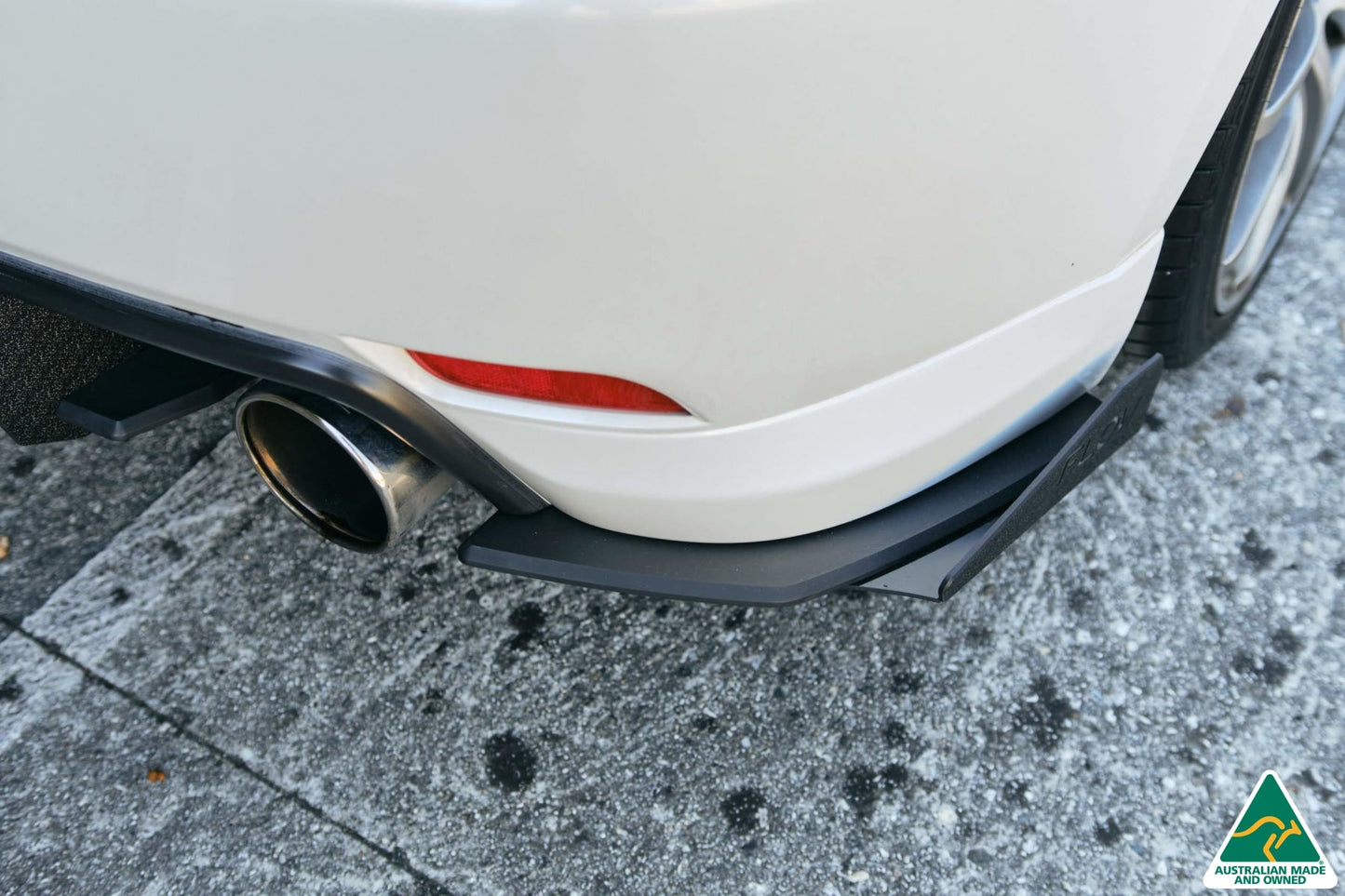 Flow Designs Impreza WRX/RS G3 Hatch PFL Rear Spat Winglets (Pair)
