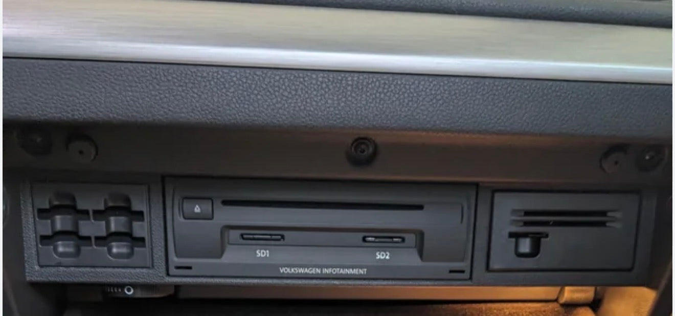 Volkswagen MIB infotainment media unit located in glovebox for compatibility reference