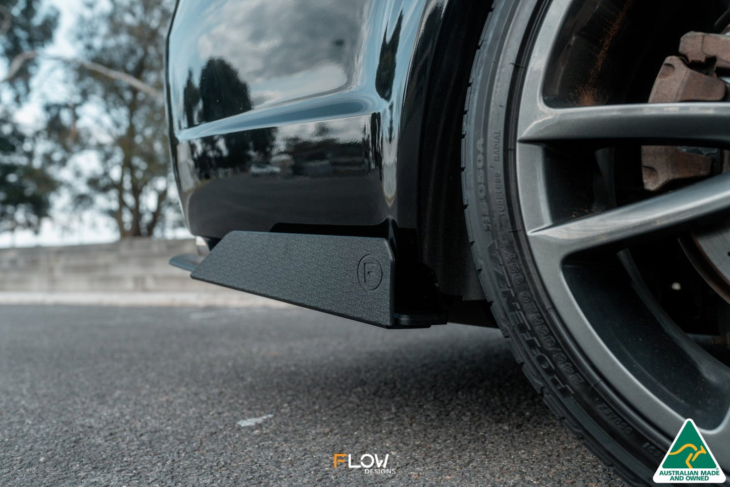 Flow Designs VE Commodore S1 Sedan Rear Spat Winglets (Pair)