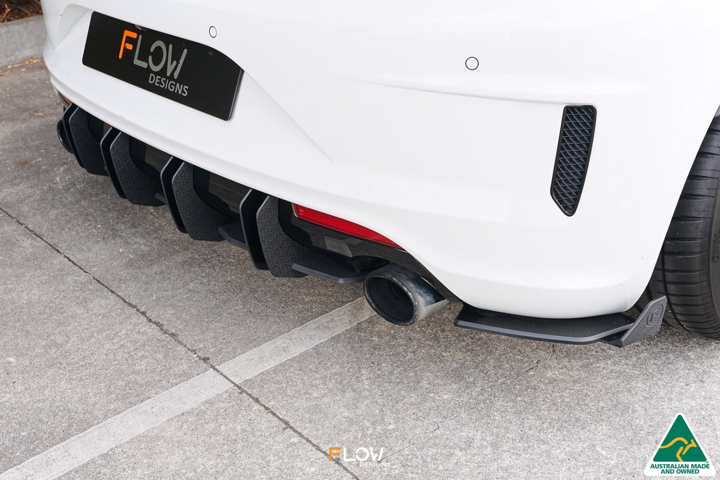 Flow Designs Scirocco R FL V3 Flow-Lock Rear Diffuser
