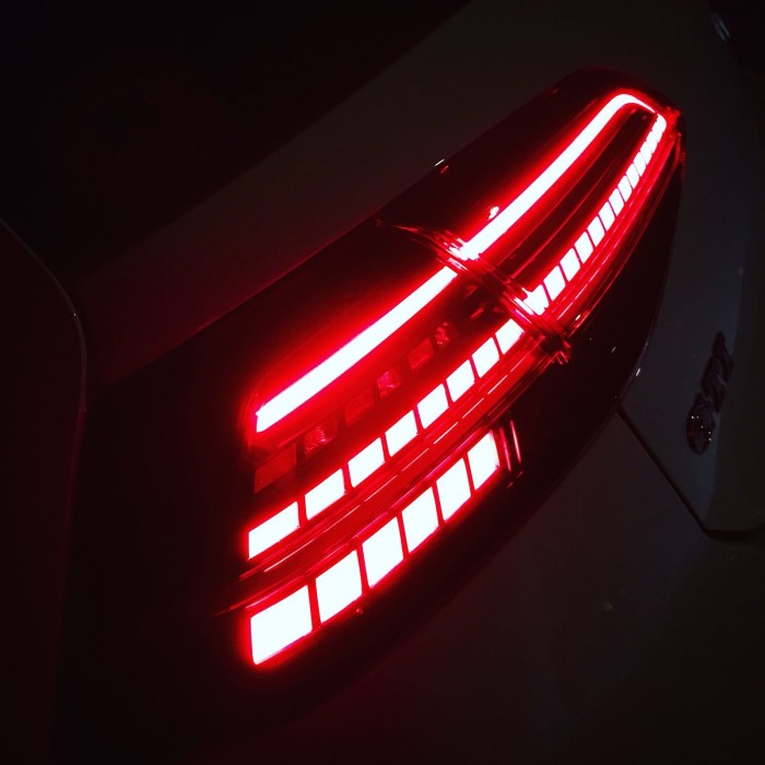 Genuine VW MK7.5 Facelifted Dynamic LED Tail Lights